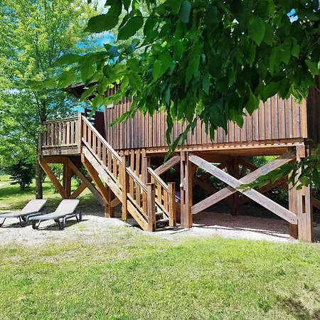 Les Du Brusquand Chalet Marquay