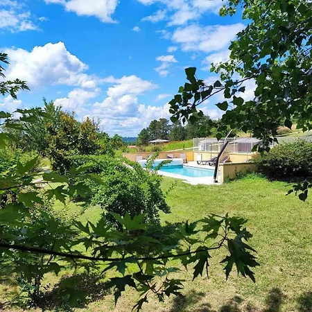 Les Du Brusquand Chalet